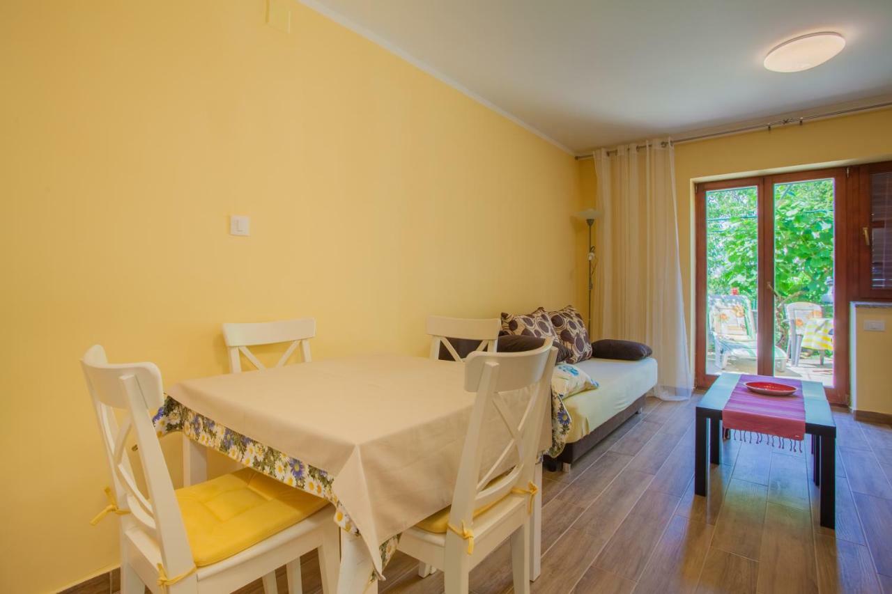 Apartment Dunja Cres Eksteriør billede