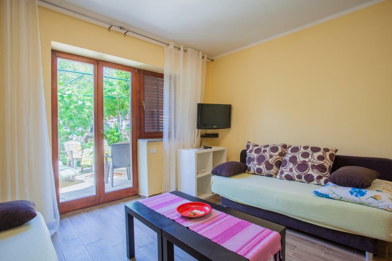 Apartment Dunja Cres Eksteriør billede