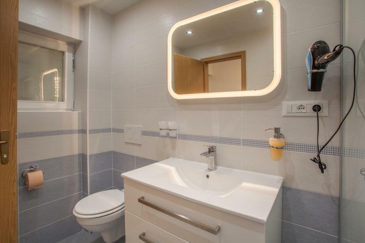 Apartment Dunja Cres Eksteriør billede